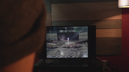 VANISHING NICKEL (Gimmicks and Online Instructions) by John Cornelius